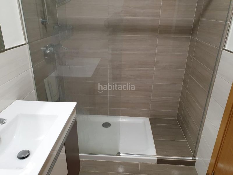 Foto 4ecdd89c-88c0-43ab-9985-090caa93bdbf. Location loft avec chauffage parking dans Coles