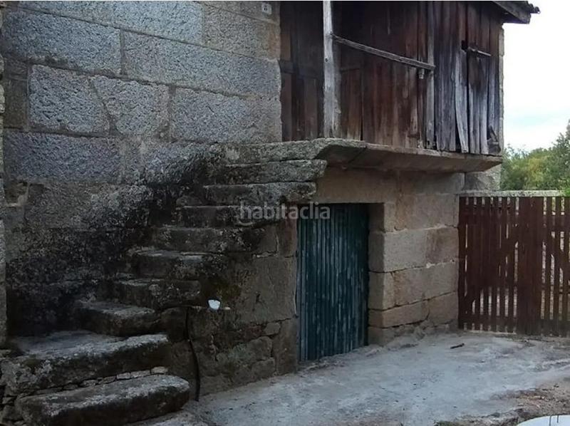 Foto c1c847c0-cc14-4a9c-9ad2-3dadab5a310d. Masia a San Cibrao das Viñas