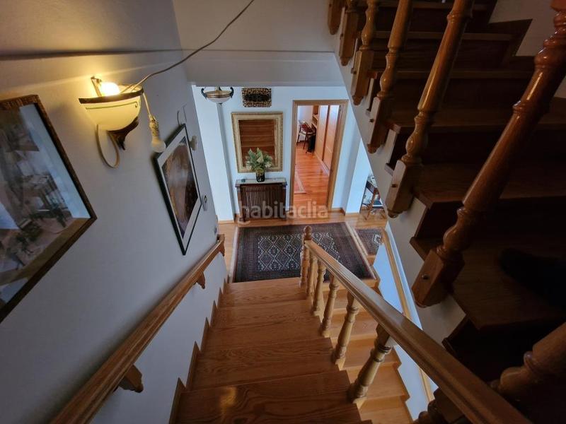 Foto 47c7960a-4453-4bb4-bf6c-bfdd156583fb. Casa 565.000 chalet con finca de 3.000m2 bus ayto en Ourense