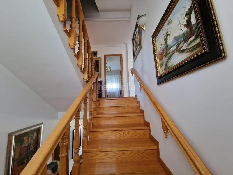 Foto 64330daa-a404-4596-9ebd-00e7f2c34a14. Casa 565.000 chalet con finca de 3.000m2 bus ayto en Ourense