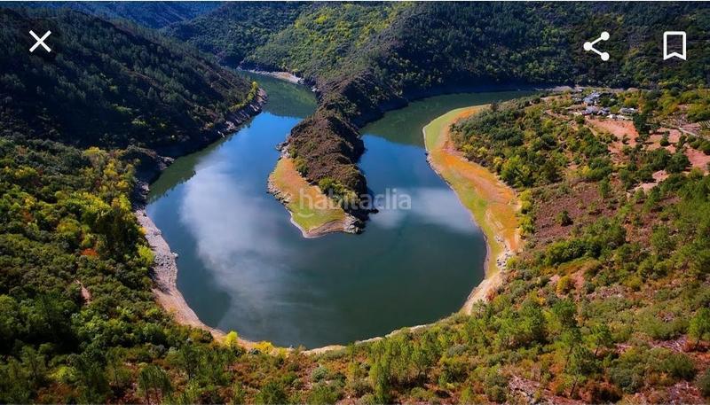 Foto db352689-e7ab-4807-8271-ce051ef3b634. Casa 565.000 chalet con finca de 3.000m2 bus ayto en Ourense