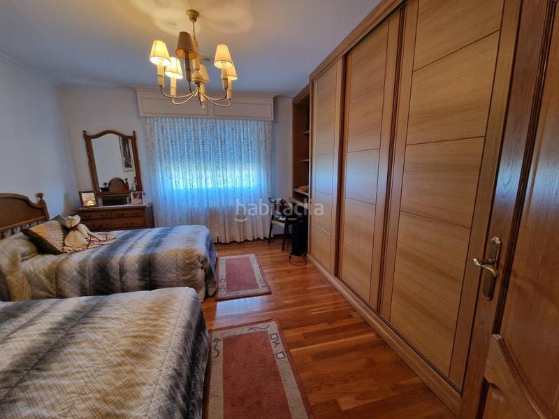 Foto ec6ff2f3-86b4-4973-b283-fed94499f364. Casa 565.000 chalet con finca de 3.000m2 bus ayto en Ourense