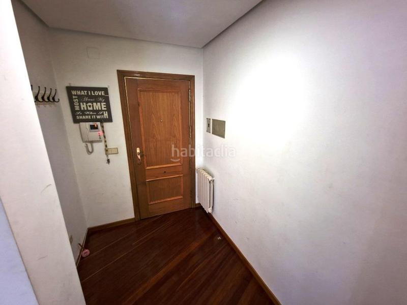 Foto 728dff73-9dc6-4088-83b9-11e3d8c39833. Location appartement avec chauffage parking dans Centro Ourense