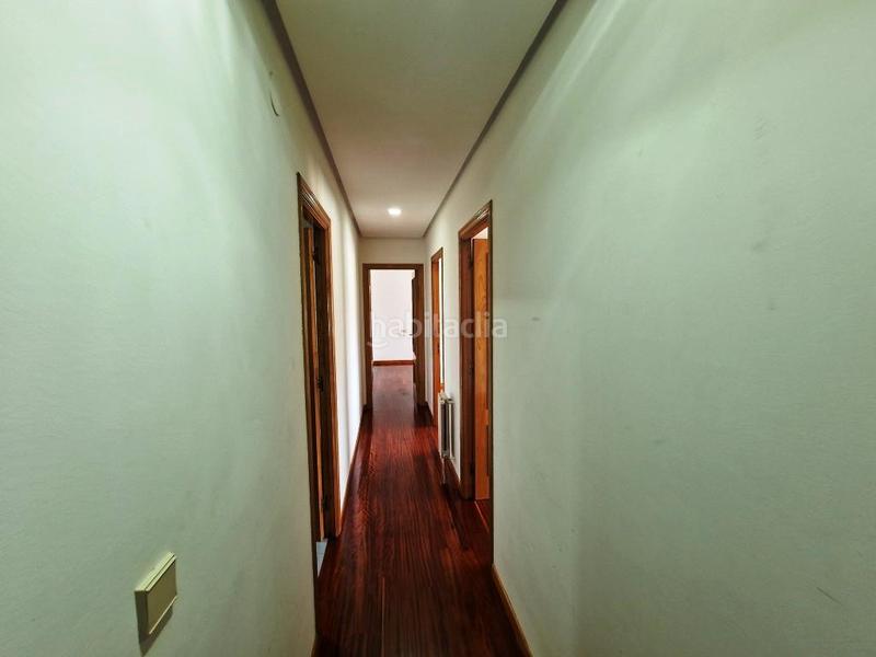 Foto ad27d66c-333f-4c3f-825a-1477c9eec9d3. Location appartement avec chauffage parking dans Centro Ourense
