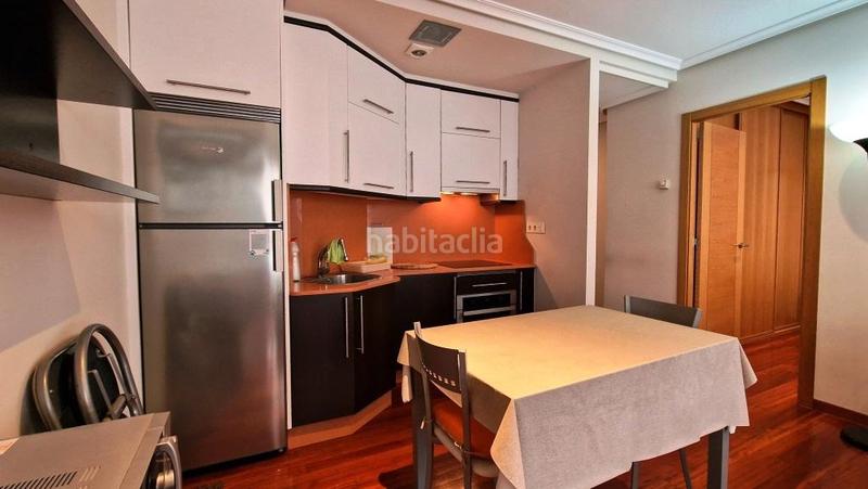 Foto 04849edf-6bbb-44fc-9c6d-8f5b72ef3408. Apartamento 175.000 1 dor, garaje, calefac. progreso en Ourense