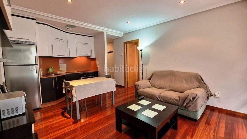 Foto 76a05590-7040-4cc0-831a-a11ca1a03d02. Apartamento 175.000 1 dor, garaje, calefac. progreso en Ourense