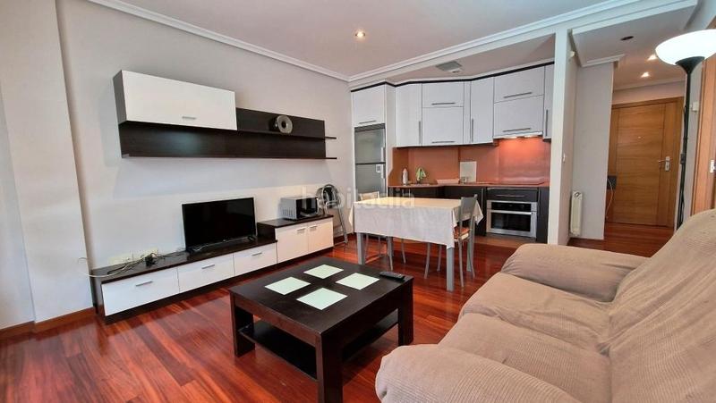 Foto a5fabef2-90d9-4a15-83fc-dcd46a126f3b. Apartamento 175.000 1 dor, garaje, calefac. progreso en Ourense