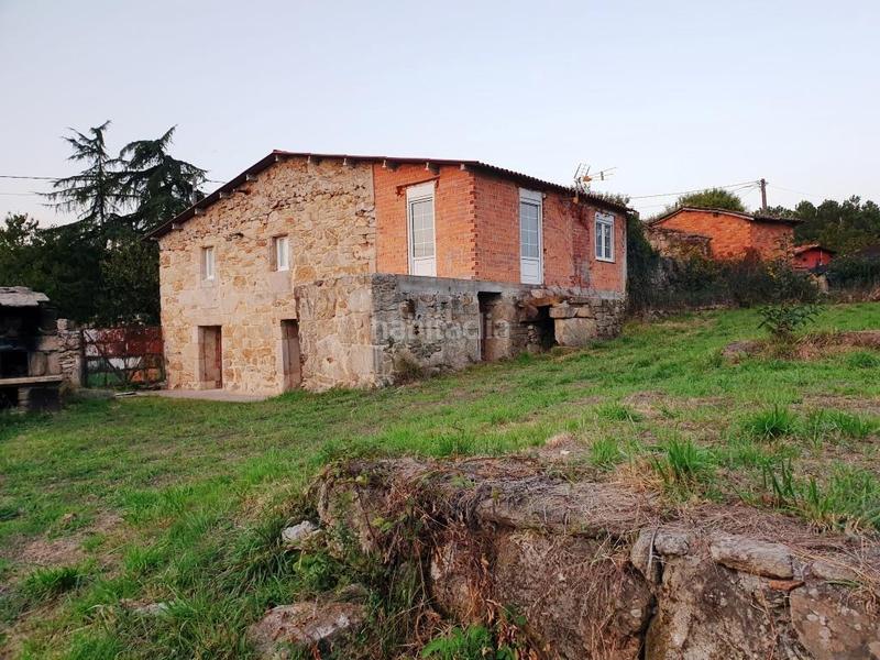 Foto 37de77c7-3cf5-43f3-b21a-9ab074d446fb. Casa amb aparcament a Peroxa (A)