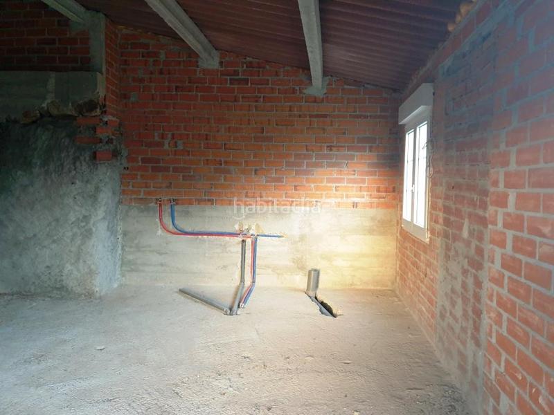 Foto 60ed08ad-cfbd-4a79-8a29-e9134943e847. Casa amb aparcament a Peroxa (A)