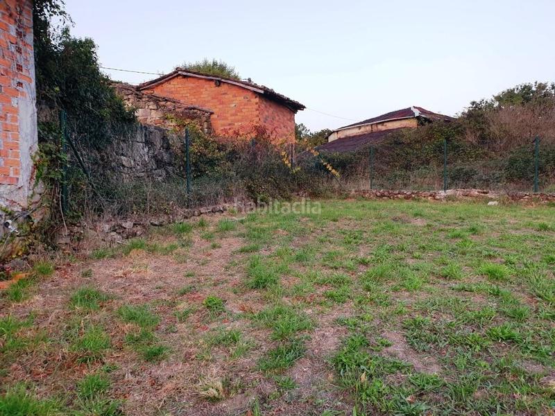 Foto c2c5627e-f93d-4f1a-99cc-8c873301463f. Casa amb aparcament a Peroxa (A)