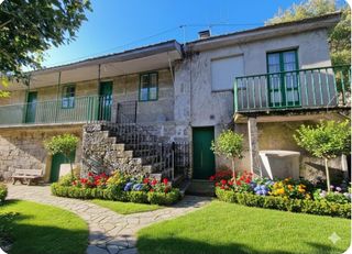 Masia  O irixo-irijo. 75.000 casa solariega con finca de 2.300m2   ayto irixocarballiñ