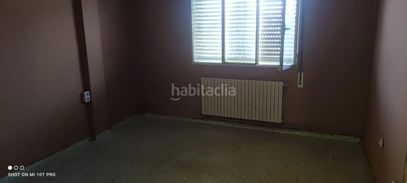 Foto 6ff0541f-8043-4438-90fe-137cb113c8c6. Casa amb calefacció a Universidad Ourense