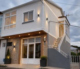 Casa  De buenos aires. 170.000 casa av buenos aires