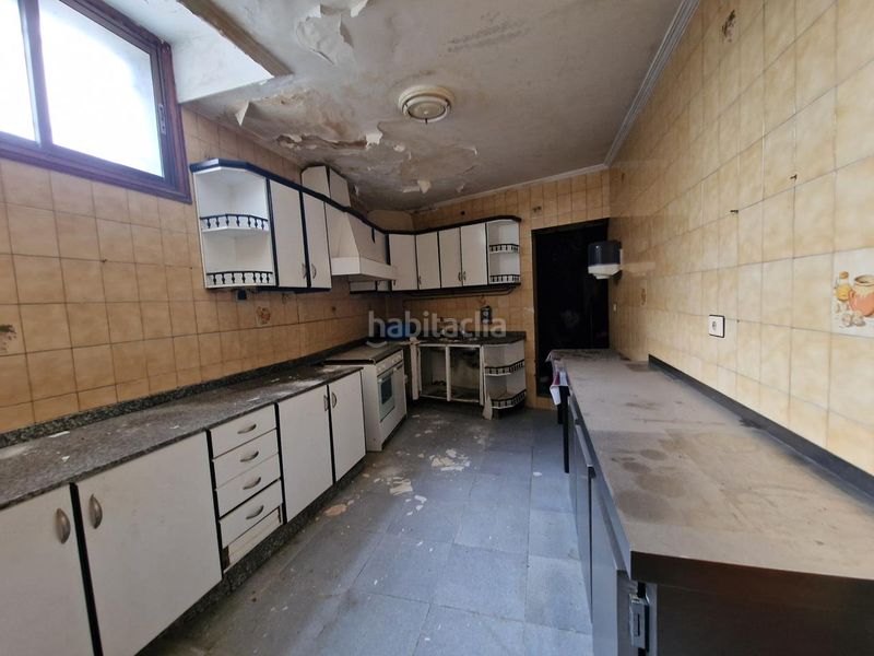 Foto f592b978-427e-4c21-9aab-90f50ab57345. Casa 169.000 cafeteria con vivienda valdorregueiro en Ourense