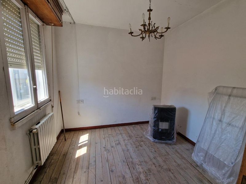 Foto a35b40a0-2281-48e6-8ded-b8980715efeb. Casa amb calefacció a Monforte de Lemos