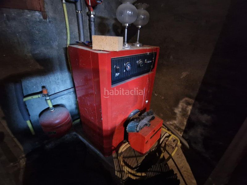 Foto ab226531-4bfb-4d89-a104-154ee7950d59. Casa amb calefacció a Monforte de Lemos
