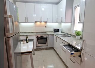 Erdgeschoss  Avenida de celanova. 173.000 piso 4 dor con garaje  valenza barbadas