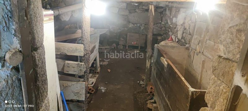 Foto 57467b6b-9a36-42ba-8f68-ec2712ab0442. Masia a Esgos