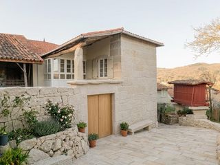 Country house in Esgos. 60.000 casa 330m2esgosourense