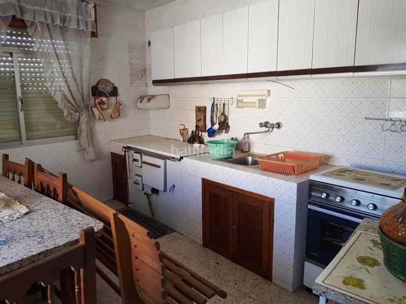 Foto 699e57cc-1046-4f93-a805-b15be653ff27. Casa amb aparcament a Ramirás