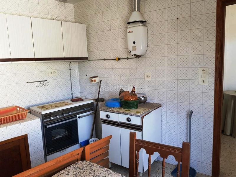 Foto a2114de5-50e4-4c70-b1c2-ab54e3569612. Casa amb aparcament a Ramirás