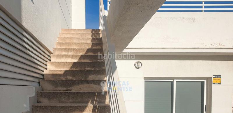 Foto 24f82743-88c6-42c0-815c-fb7fad6a51e2. Ático en avinguda pere molas 11 en esta terraza te sentirás como un rey en Salou