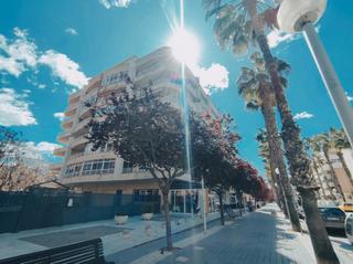 Pis  Carrer de les sínies. Piso centro salou