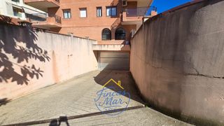 Aparcament cotxe a Carrer de barcelona 85. Garaje cen