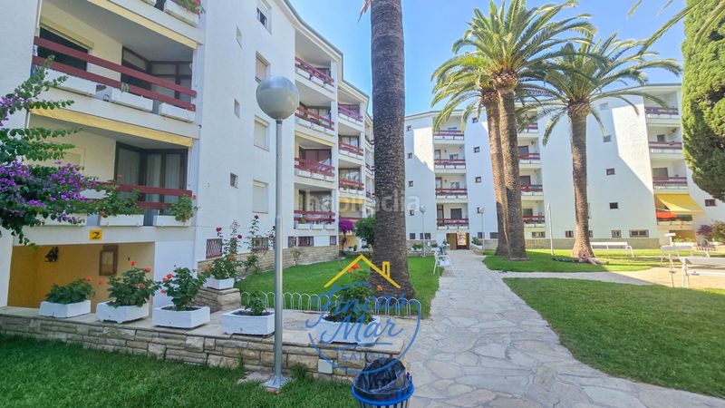 Foto 5a29f2d3-85a4-4cf6-b54f-d5ed21fe4dc3. Estudi amb piscina a Platja de Llevant Salou