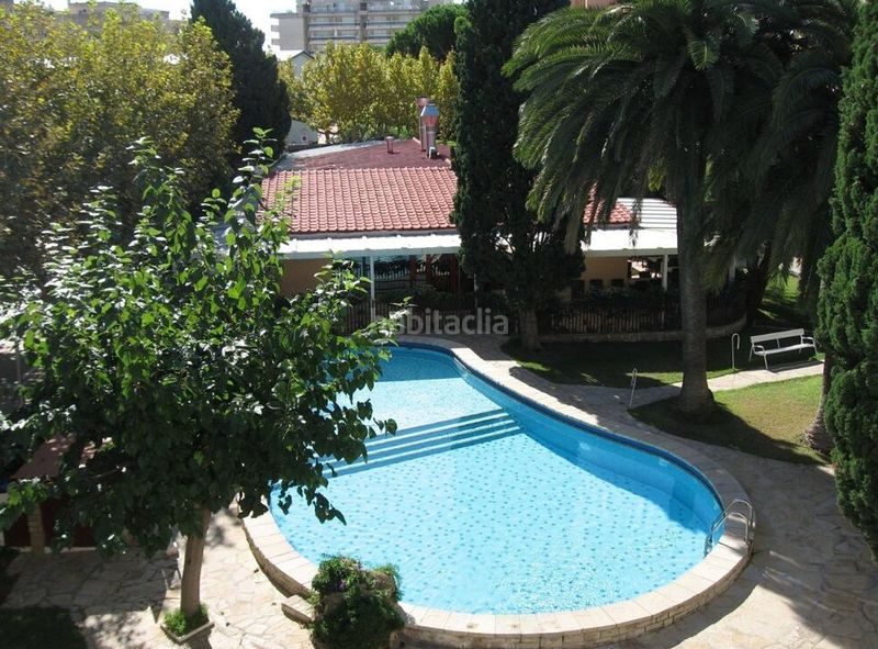 Foto d6611f84-6090-45a9-abd1-1d2df8c71766. Estudi amb piscina a Platja de Llevant Salou