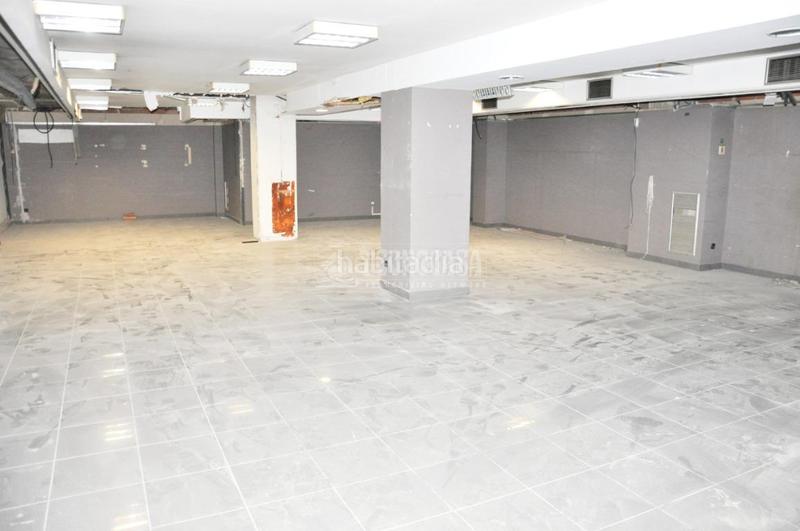 Foto 759930e8-d2d3-47b2-8914-828c834d00d6. Rent business premise in La Verneda - La Pau Barcelona