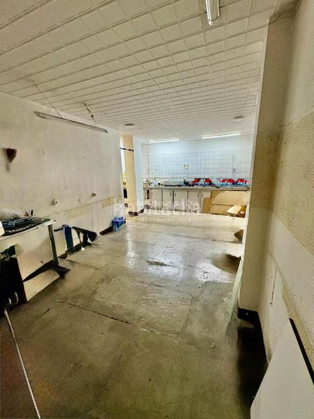 Foto de6fc3a8-fc04-4c09-9291-41e5ee6fb545. Local comercial tienda en venta en La Verneda - La Pau Barcelona