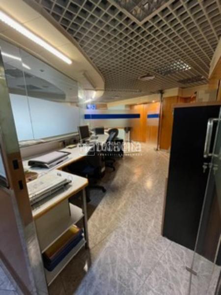 Foto 3269b7ed-953d-43f0-9950-e9cd1dc966a2. Local comercial a La Verneda - La Pau Barcelona