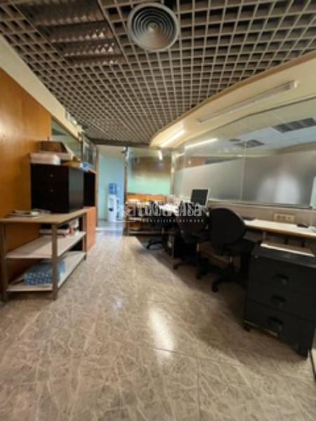 Foto 3d071eb5-e3e9-4a7b-a579-d974bf7e80de. Local comercial a La Verneda - La Pau Barcelona