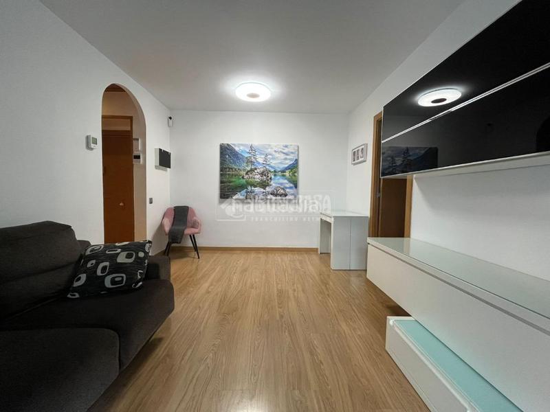 Foto 8d8ce5cc-c686-4083-8594-3dbb9ed64fb3. Appartement avec chauffage dans Provençals del Poblenou Barcelona