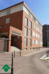Local Comercial a El Besòs. Local comercial en venta en sant adrià de besòs