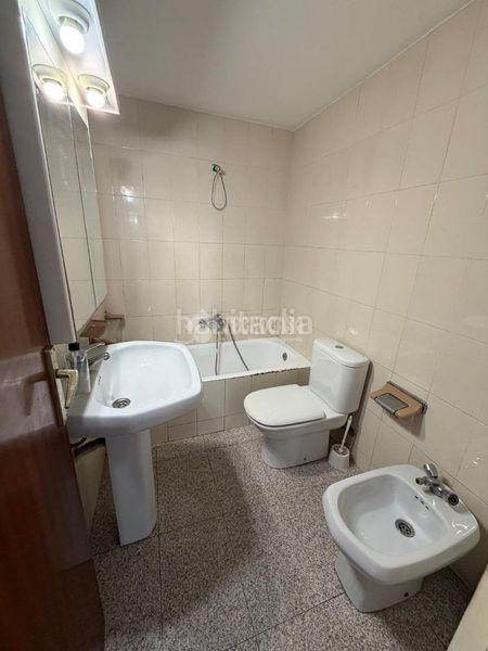 Foto 0c34f5fd-12ed-4689-8fbf-8ca432936168. Pis a Provençals del Poblenou Barcelona