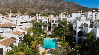 Appartement à Calle lago de los cisnes 1. Vivienda en marbella