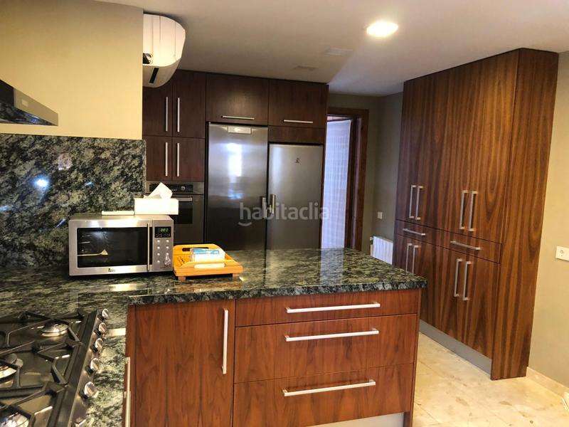 Foto ba941fd2-ccab-4340-9bd6-8b507b53da25. Chalet con riscaldamento parcheggio piscina in Vilafortuny Cambrils