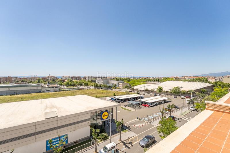 Foto 307822fb-a9ab-45bd-9f70-2f98c0935d46. Appartamento con piscina in casc antic - nou Cambrils Cambrils