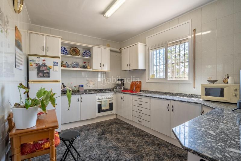 Foto d8eff774-9a1b-474e-8f70-c6c60b189d34. Bauernhof mit heizung parking in Riudoms