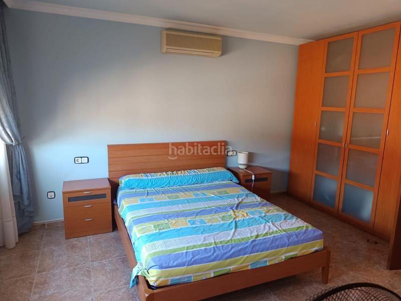 Foto 0d53b9f3-930a-4166-80a7-bcdc02fb58bc. Casa adosada en casc antic - nou Cambrils Cambrils