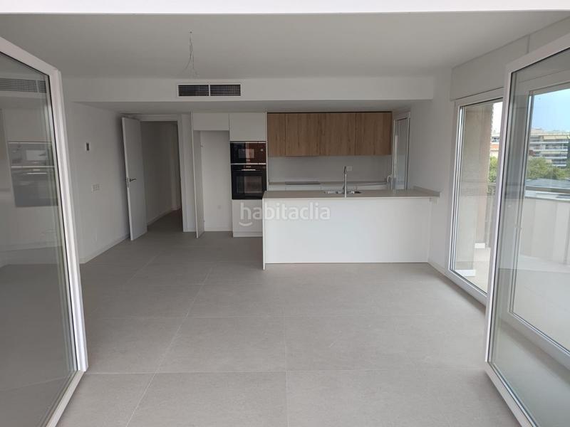 Foto dd211d91-6021-47d1-bd15-c69c7037e7d6. Apartament a Mar i Camp - Platja dels Capellans Salou