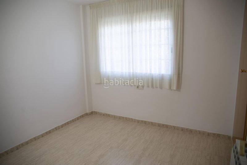 Foto 0f2c3f63-c211-4dcd-a5e6-930bdbc0a25f. Casa adossada amb calefacció aparcament a Regueral - Prat d'en Forés Cambrils