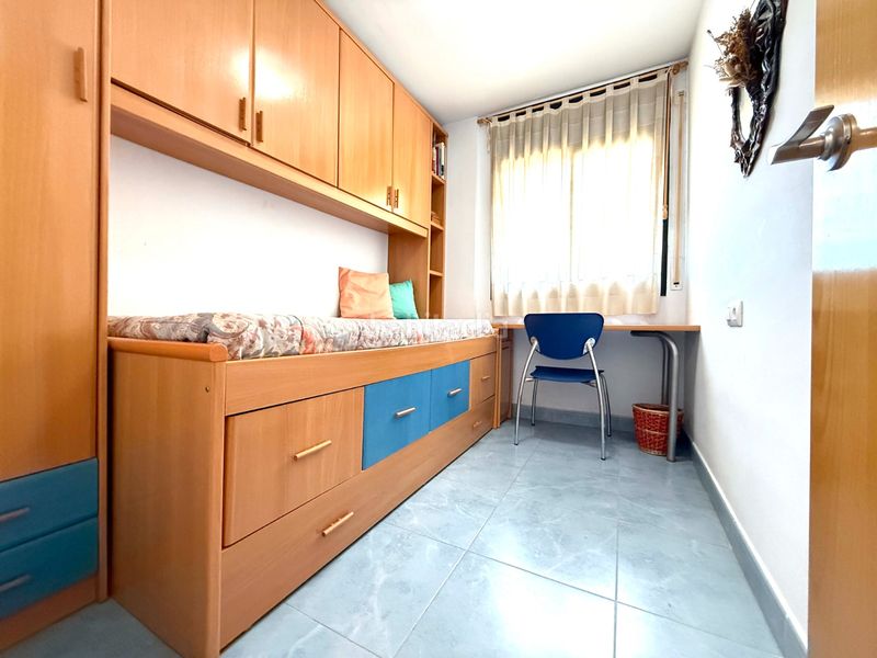 Foto f69019ff-5561-4f53-a09d-c99edc499a41. Apartament amb calefacció aparcament a Cap de Sant Pere Cambrils