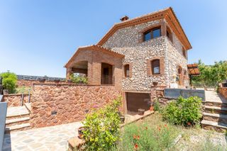 Chalet  Pau i aixelà