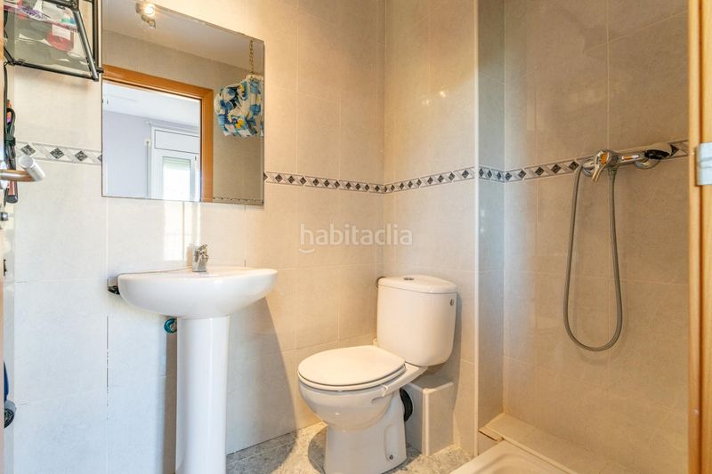 Foto b32a5097-deef-4ab3-8d30-32fe9a0f43ff. Casa adossada amb calefacció piscina a Centre Miami Platja