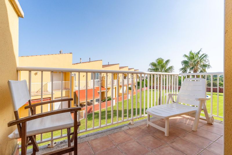 Foto fb9ee84b-40af-4889-b8eb-080f4f563fc2. Casa adossada amb calefacció piscina a Centre Miami Platja