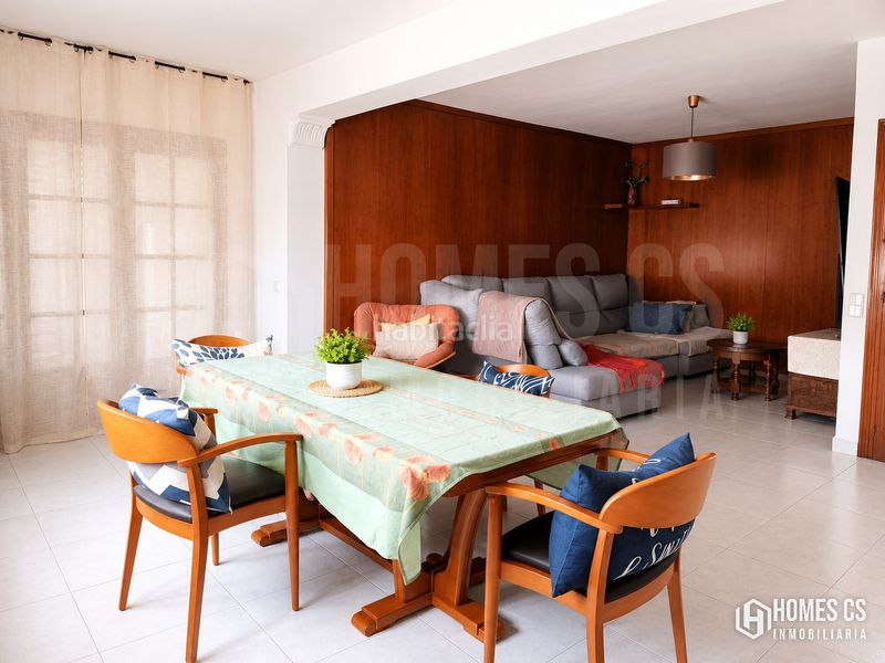Foto 13328a2f-eceb-42d3-936f-dbc7c6a1fd36. Casa amb aparcament a Poble Mont-roig del Camp