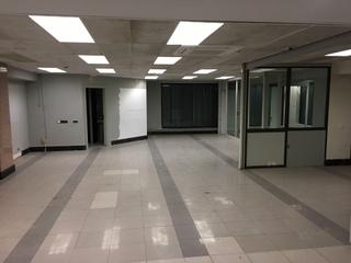 Local Comercial en Passeig d'Urrutia